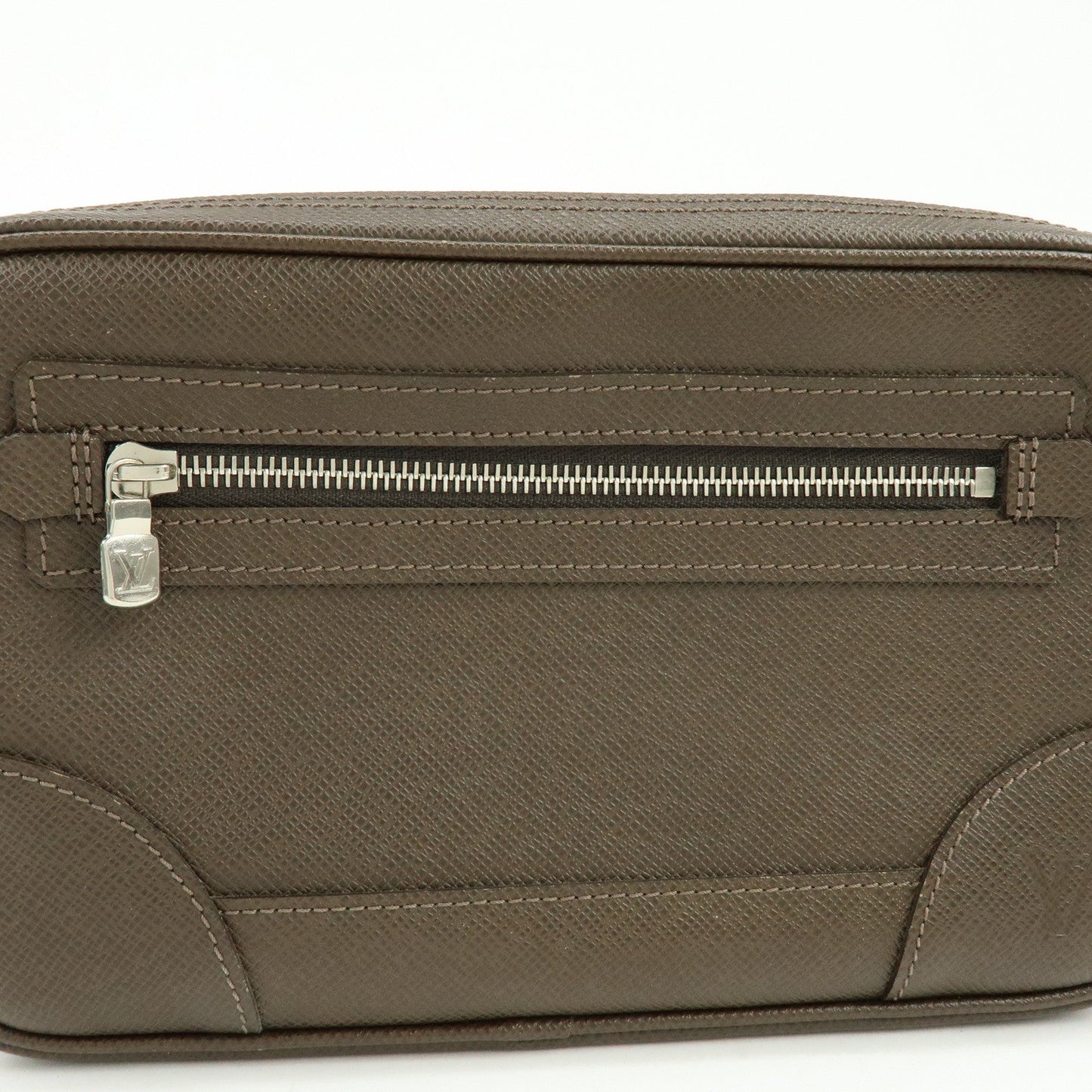 Louis Vuitton Taiga Neo Pavel Clultch Bag Grizzly M31148【Pre-order】