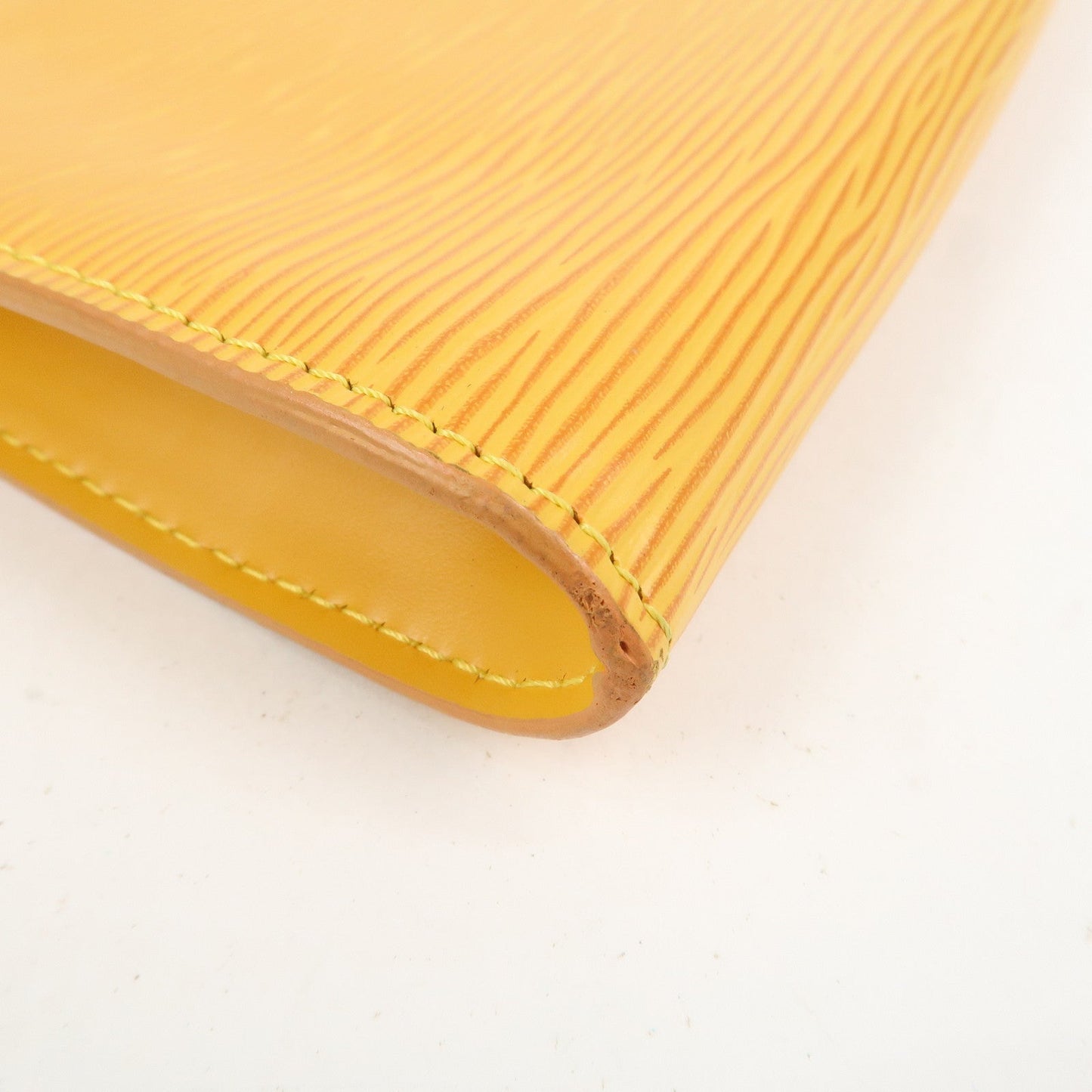 Louis Vuitton Epi Pochette Accessoires Pouch Tassili Yellow M52959【Pre-order】
