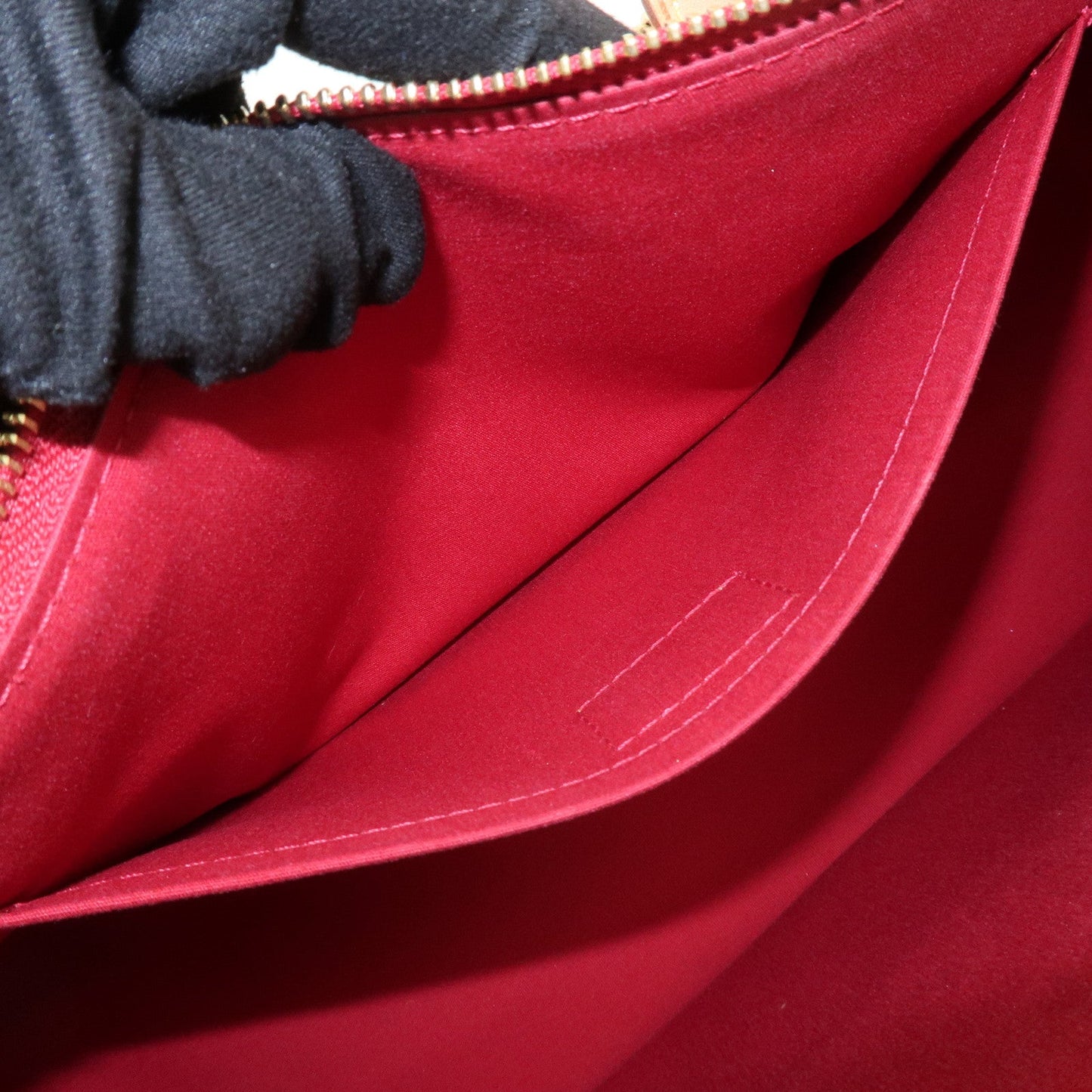 Louis Vuitton Vernis Rosewood Avenue Hand Bag Pomme D'Amour M93507【Pre-order】