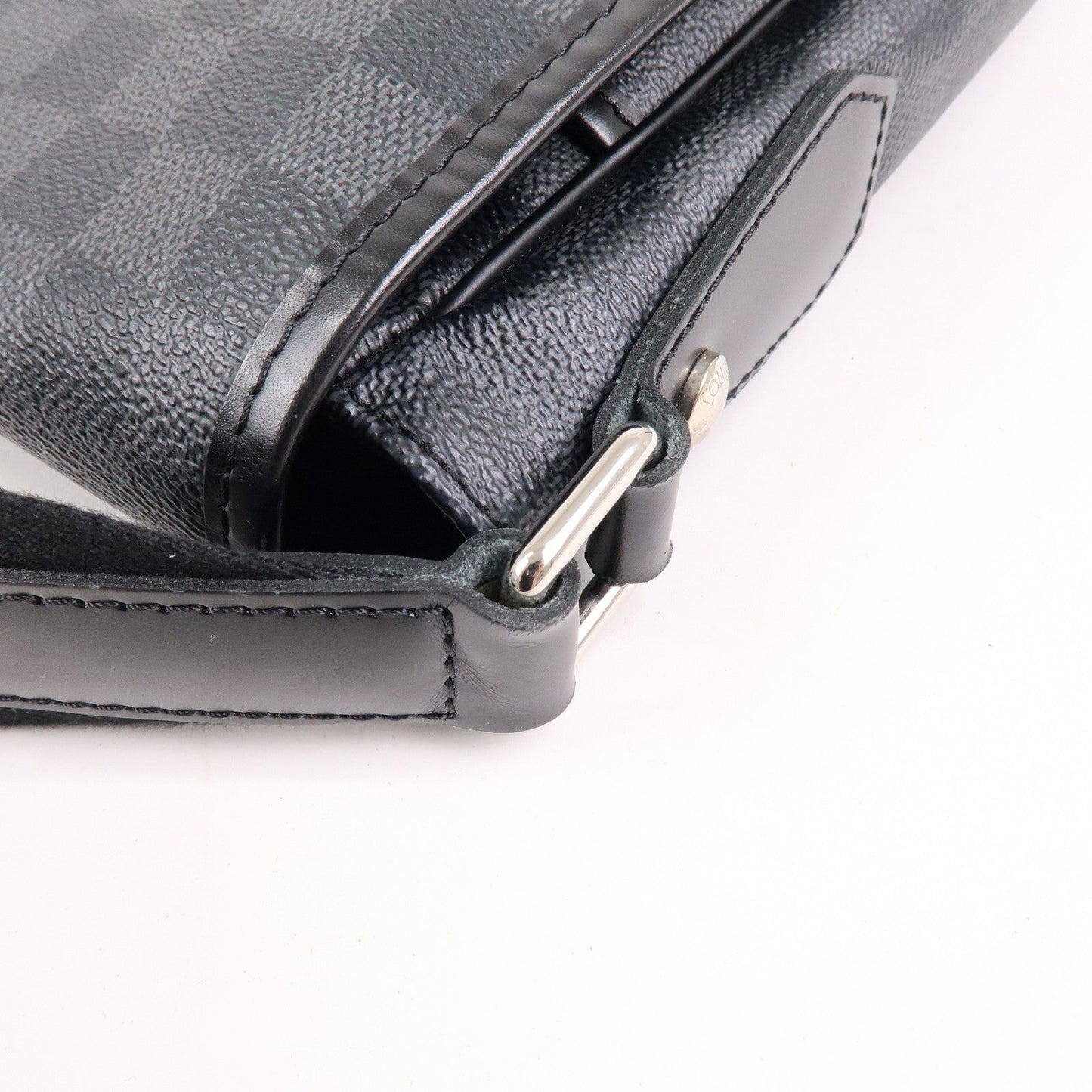 Louis Vuitton Damier Graphite Daniel MM Shoulder Bag N58029【Pre-order】