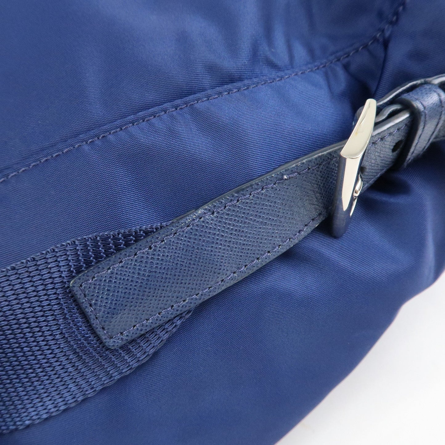 Prada Triangle Logo Nylon Saffiano Leather Backpack Navy BZ0032【Pre-order】