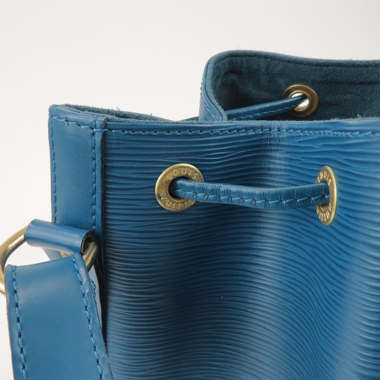 Louis Vuitton Epi Petit Noe Shoulder Bag Toledo Blue M44105【Pre-order】
