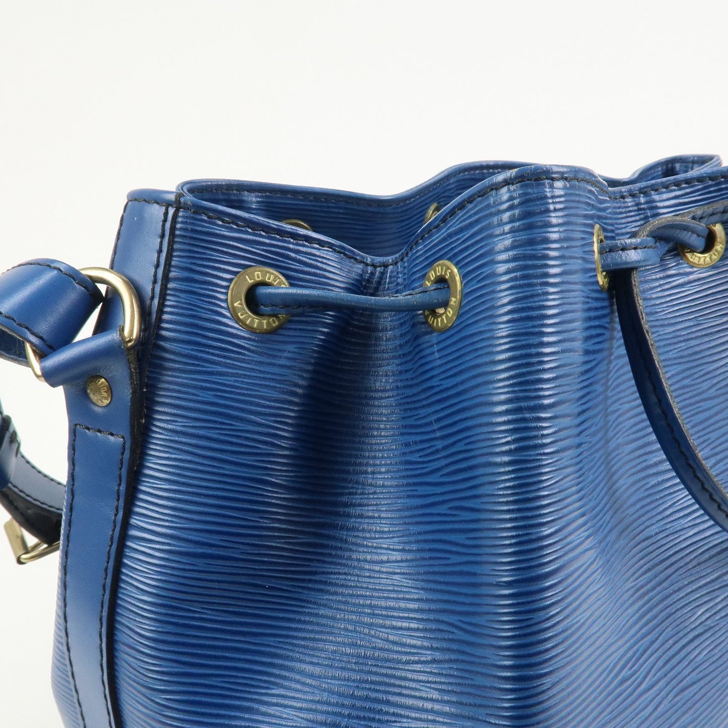 Louis Vuitton Epi Petit Noe Shoulder Bag Toledo Blue M44105【Pre-order】