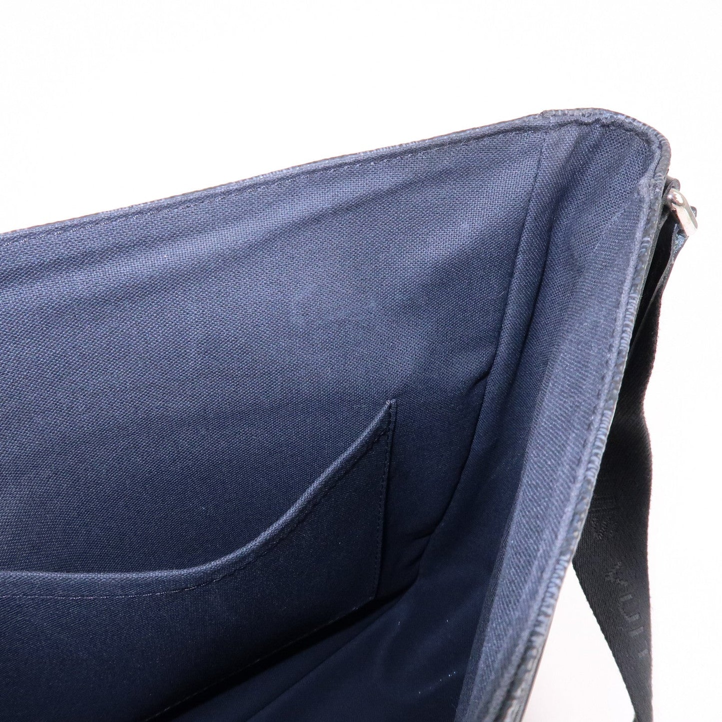 Louis Vuitton Damier Graphite Daniel MM Shoulder Bag N58029【Pre-order】