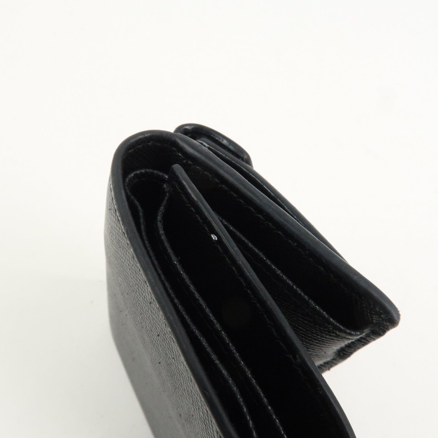 Prada Triangle Logo Saffiano Leather Tri-fold Wallet Black 1MH021【Pre-order】