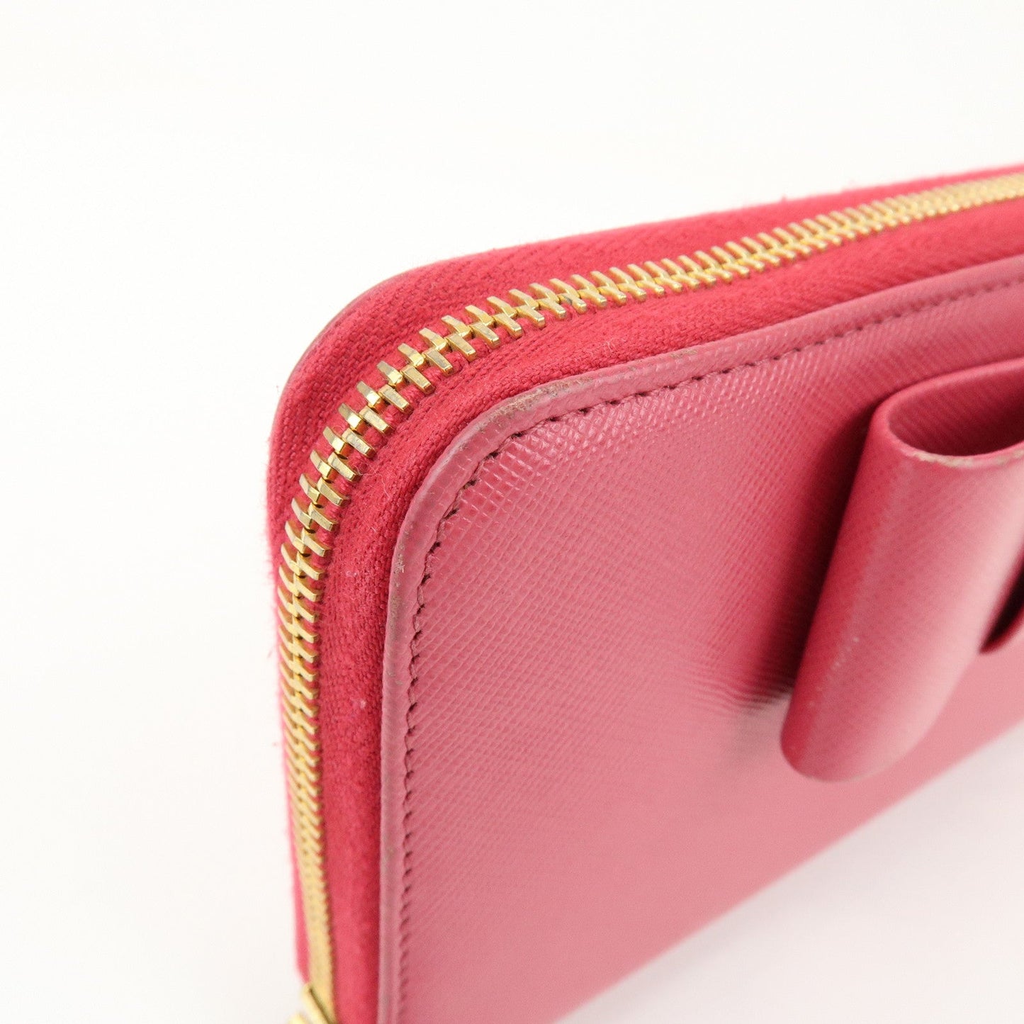 Prada Saffiano Leather Round Zippy Wallet Pink Pink 1M0506【Pre-order】