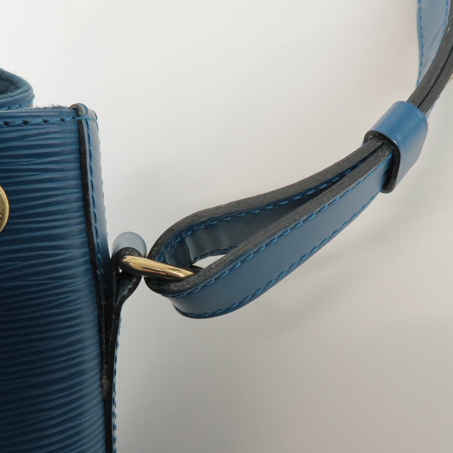 Louis Vuitton Epi Petit Noe Shoulder Bag Toledo Blue M44105【Pre-order】
