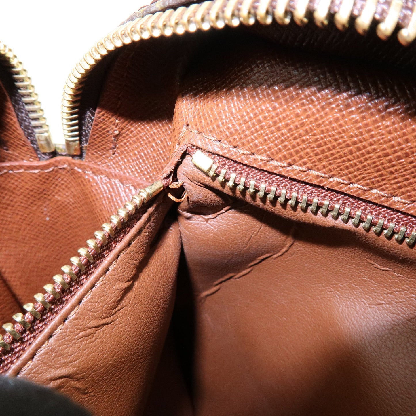 Louis Vuitton Monogram Trocadero 27 Shoulder Crossbody Bag M51274【Pre-order】