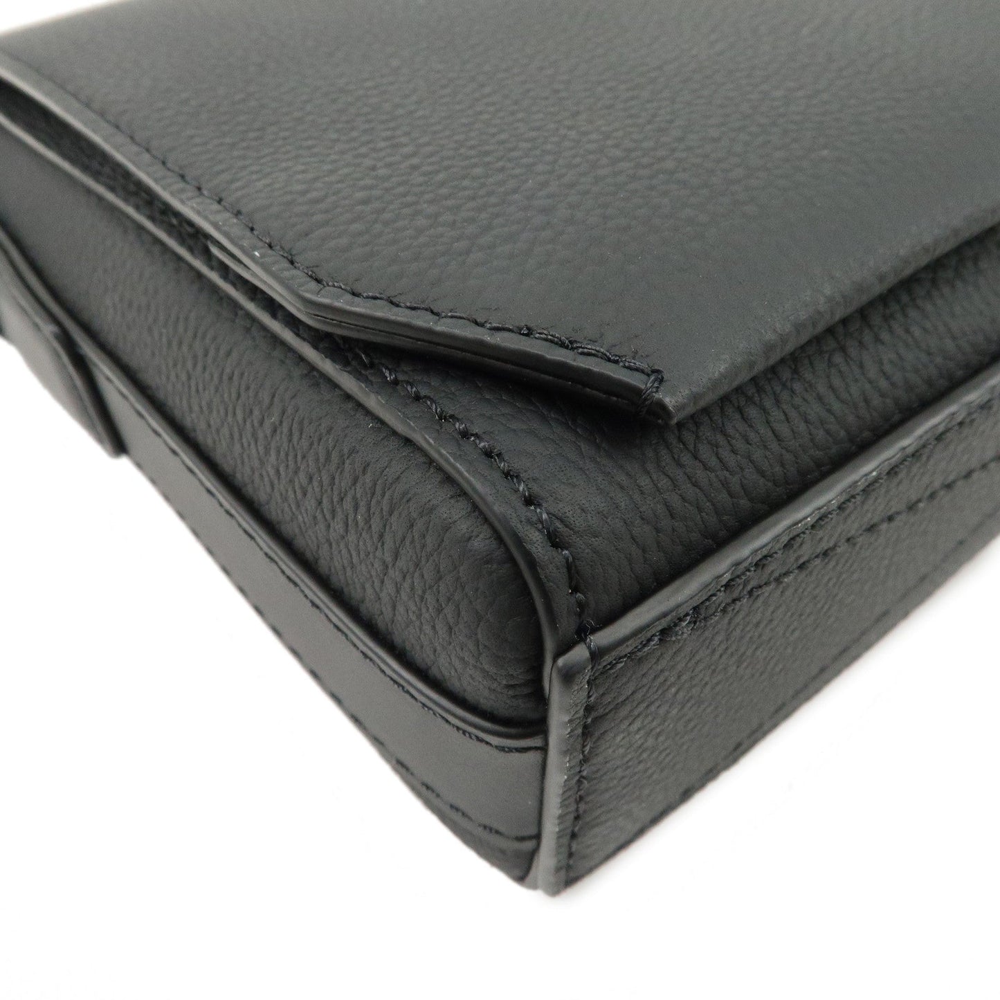 Louis Vuitton Aerogram Takeoff Messenger PM Bag Noir M24769【Pre-order】