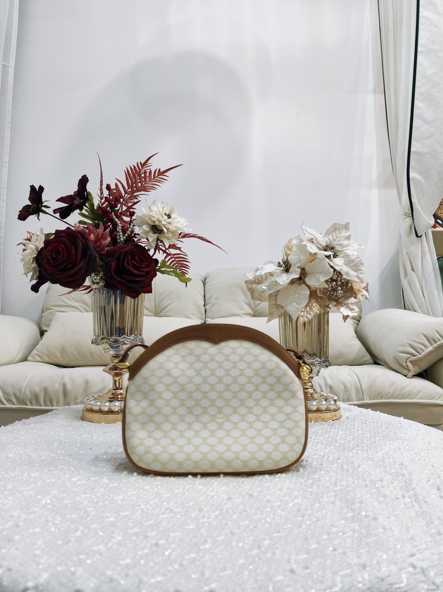 Celine Macadam crossbody Bag 白花**稀有**