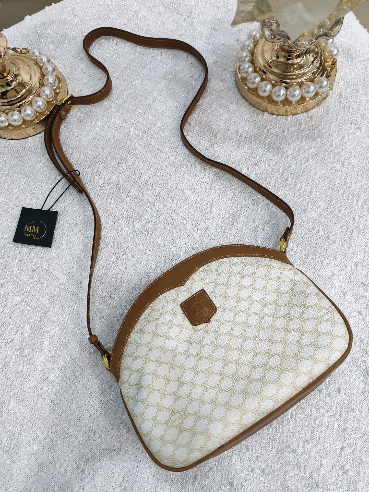 Celine Macadam crossbody Bag 白花**稀有**