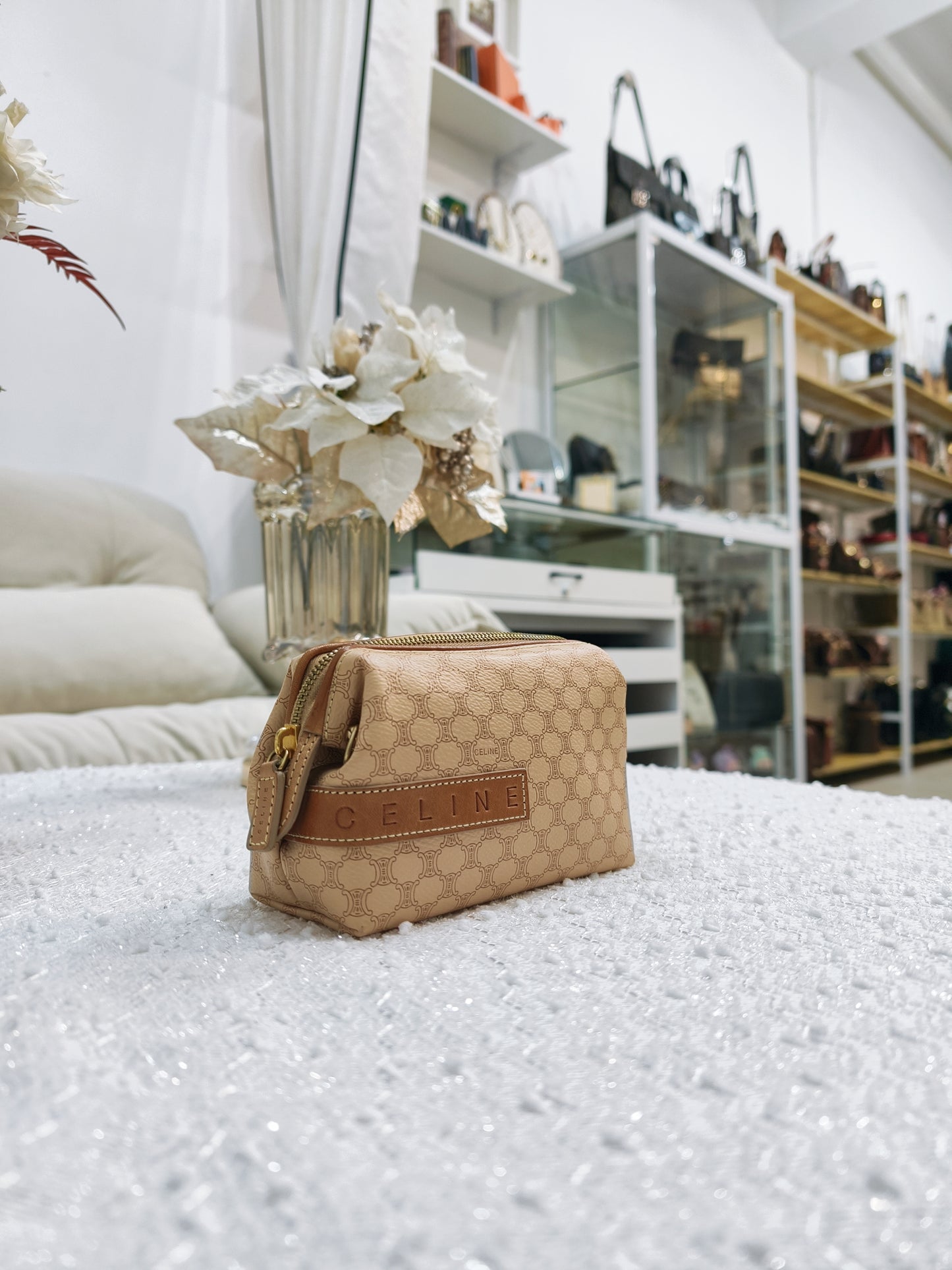 Celine Macadam Pouch (Small) 米黃色