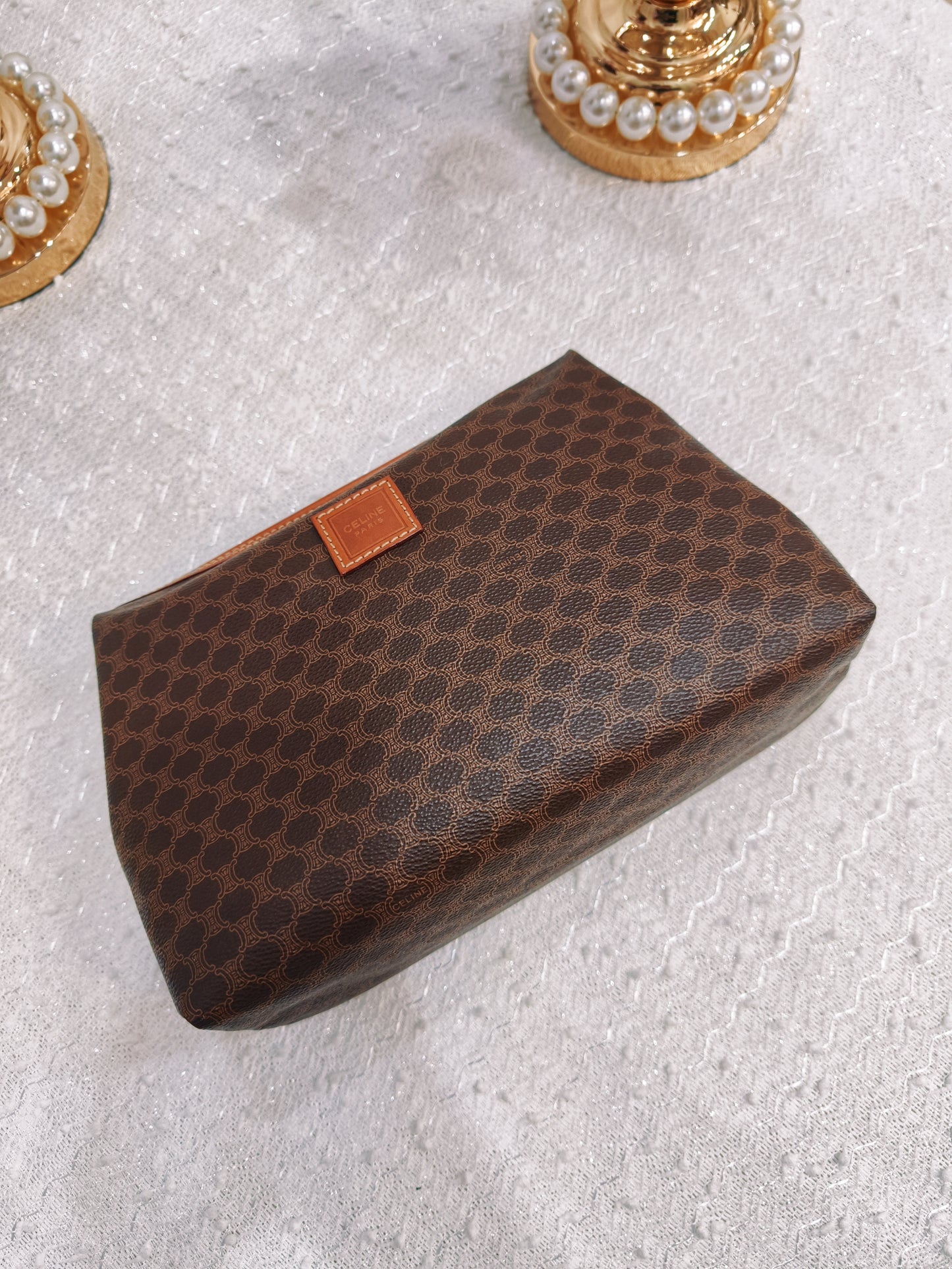 Celine Macadam Pouch 雲朵 (Large) Leather