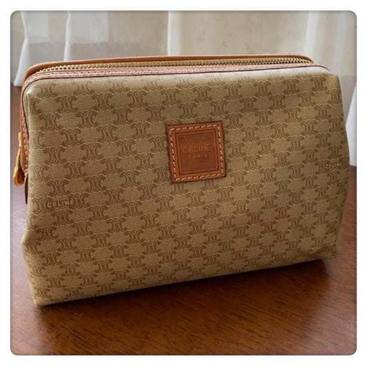 Celine Pouch 21cm (中size) 雲朵包 (米色) 凱旋門扣