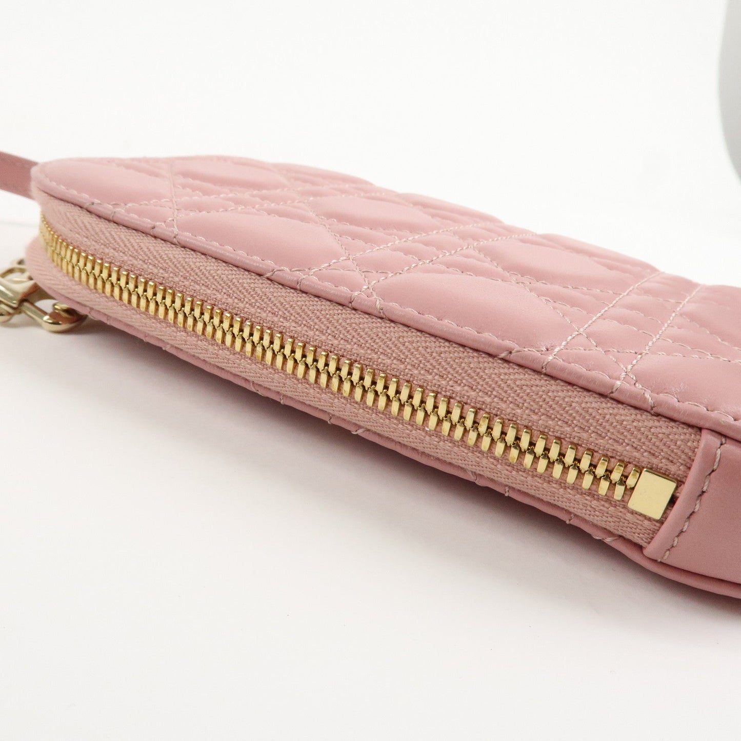 Christian Dior Cannage Leather Phone Holder Shoulder Bag【Pre-order】