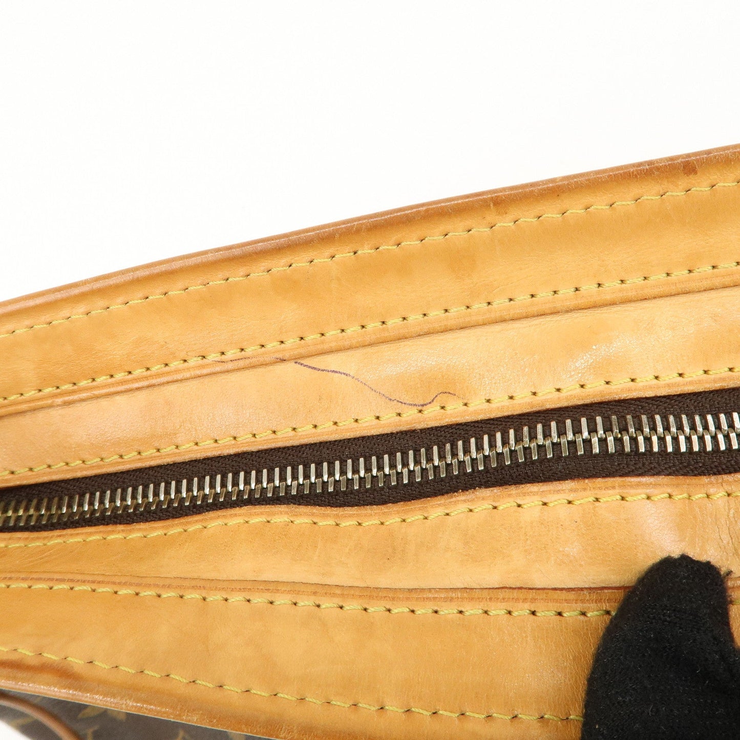 Louis Vuitton Monogram Hudson GM Shoulder Bag M40045【Pre-order】
